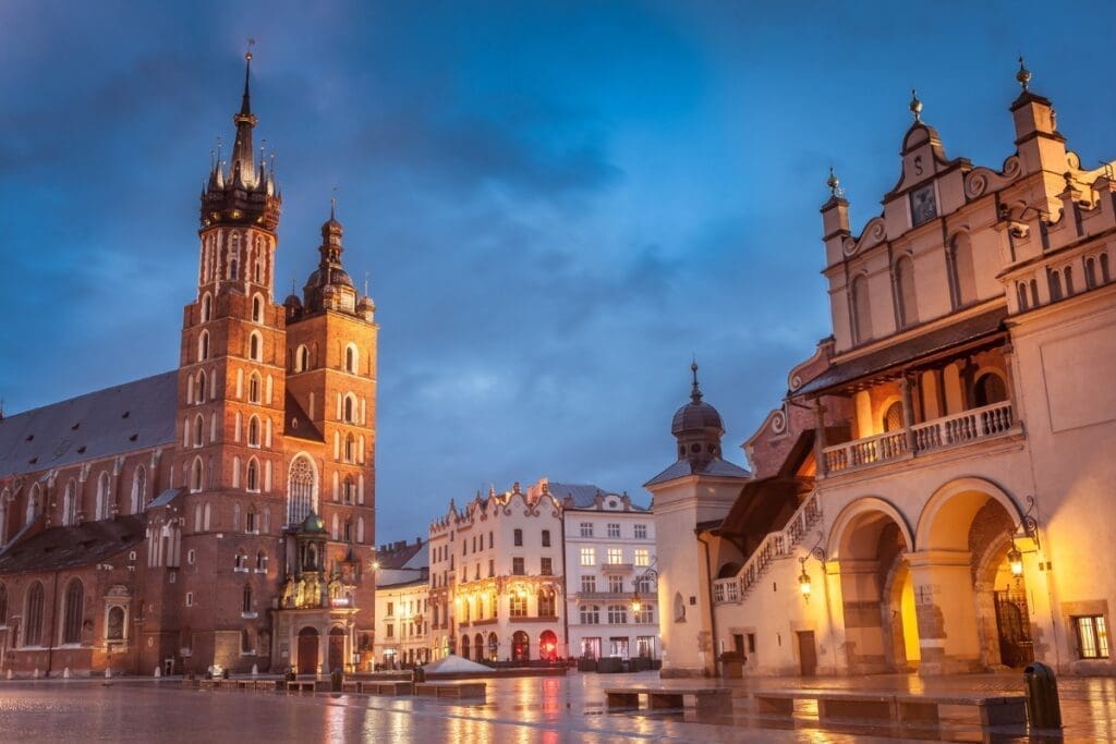 Największe atrakcje turystyczne w Polsce. Przewodnik nie tylko dla travelersów 3 Kraków Stare Miasto